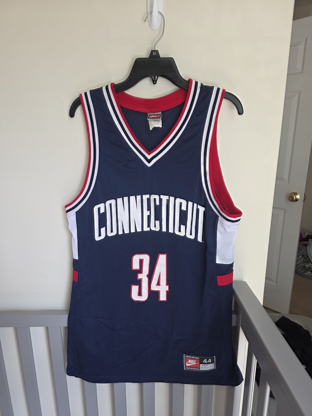 Nike Vintage Connecticut Huskies Ray Allen Navy Basketball Jersey Mens Size L 44